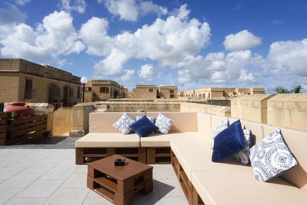 Getawaynpetto Private Duplex Maisonette With Jacuzzi Hot Tub Mgarr ภายนอก รูปภาพ