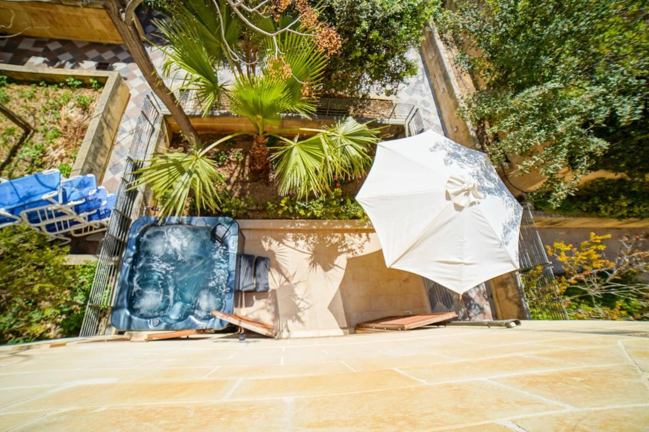 Getawaynpetto Private Duplex Maisonette With Jacuzzi Hot Tub Mgarr ภายนอก รูปภาพ