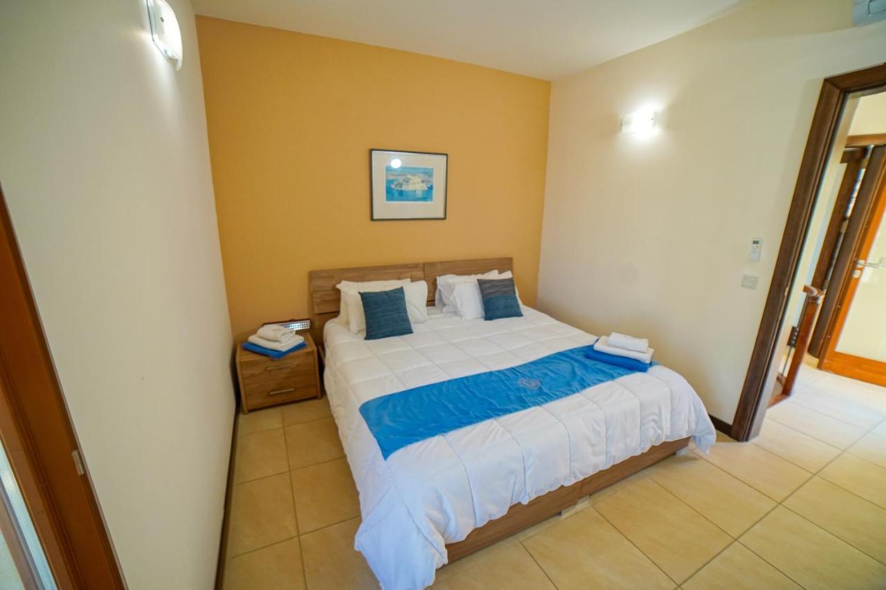 Getawaynpetto Private Duplex Maisonette With Jacuzzi Hot Tub Mgarr ภายนอก รูปภาพ